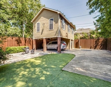 6313 Belmont Avenue - Photo Thumbnail 20