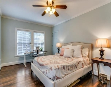 6313 Belmont Avenue - Photo Thumbnail 18