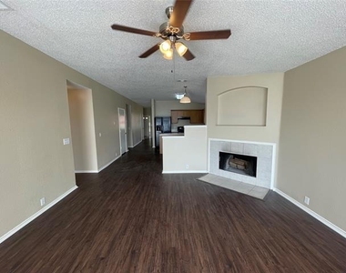 1611 Columbia Drive - Photo Thumbnail 17