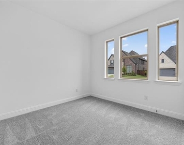 3116 Winecup Road - Photo Thumbnail 7