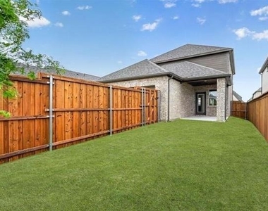 3116 Winecup Road - Photo Thumbnail 31