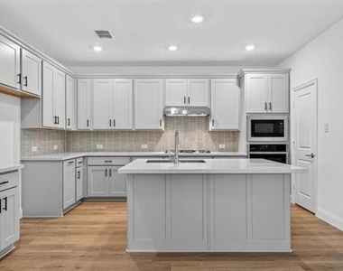 3116 Winecup Road - Photo Thumbnail 12