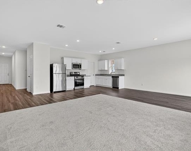 1301 Elliott Road - Photo Thumbnail 2