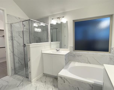 501 Orchard Place - Photo Thumbnail 14