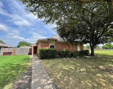 1754 Carrington Drive - Photo Thumbnail 1