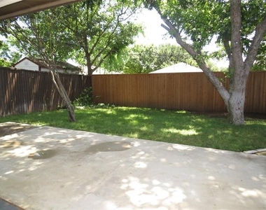2308 Crestmeadow Street - Photo Thumbnail 31