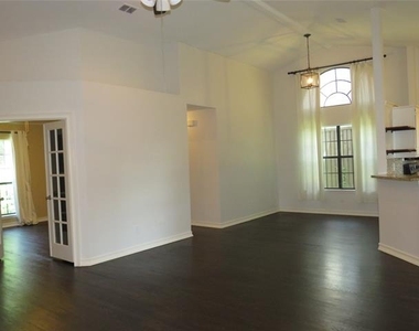 2308 Crestmeadow Street - Photo Thumbnail 5