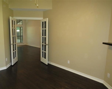 2308 Crestmeadow Street - Photo Thumbnail 24