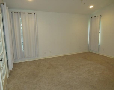 2308 Crestmeadow Street - Photo Thumbnail 13