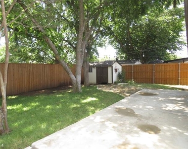 2308 Crestmeadow Street - Photo Thumbnail 35