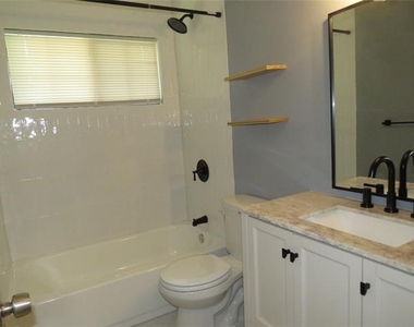 2308 Crestmeadow Street - Photo Thumbnail 26