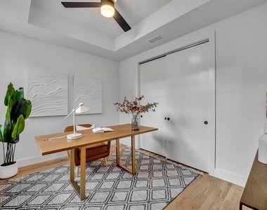 1512 Villars Street - Photo Thumbnail 36