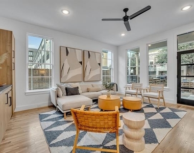 1512 Villars Street - Photo Thumbnail 35
