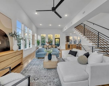 1512 Villars Street - Photo Thumbnail 3