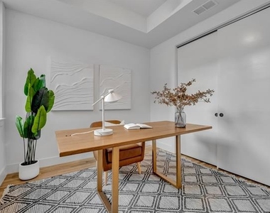 1512 Villars Street - Photo Thumbnail 37