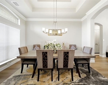 4908 Fulbrook Drive - Photo Thumbnail 5