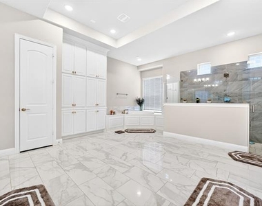 4908 Fulbrook Drive - Photo Thumbnail 14