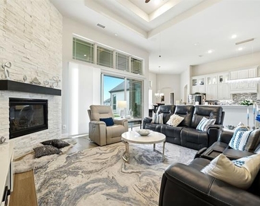 4908 Fulbrook Drive - Photo Thumbnail 11