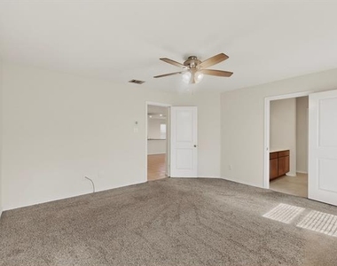 1901 Princeton Avenue - Photo Thumbnail 19