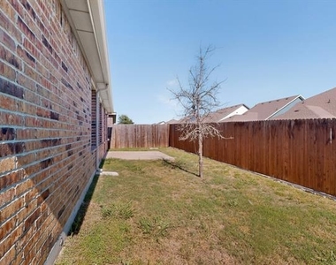 1901 Princeton Avenue - Photo Thumbnail 37