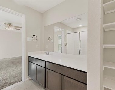 1901 Princeton Avenue - Photo Thumbnail 21