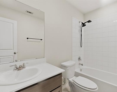1901 Princeton Avenue - Photo Thumbnail 27