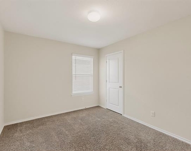 1901 Princeton Avenue - Photo Thumbnail 29