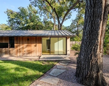 8571 Eustis Avenue - Photo Thumbnail 5