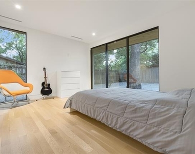 8571 Eustis Avenue - Photo Thumbnail 30