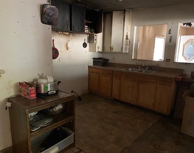 501 N Lincoln Avenue - Photo Thumbnail 9