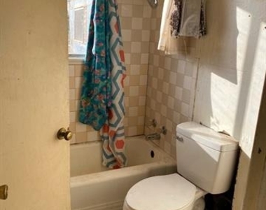 501 N Lincoln Avenue - Photo Thumbnail 6