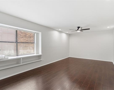 2816 Chelsea Lane - Photo Thumbnail 17