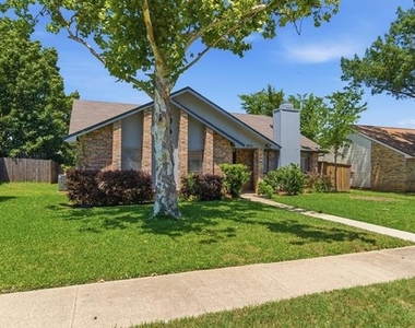 2816 Chelsea Lane - Photo Thumbnail 1