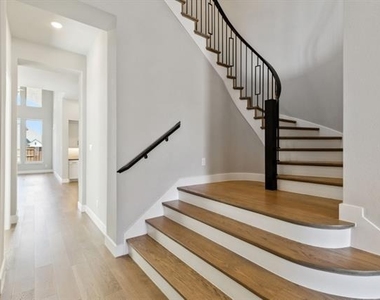 4131 Sandhills Lane - Photo Thumbnail 6
