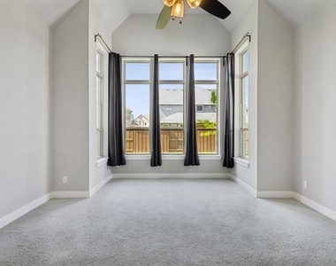 4131 Sandhills Lane - Photo Thumbnail 21