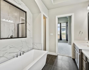 4131 Sandhills Lane - Photo Thumbnail 25