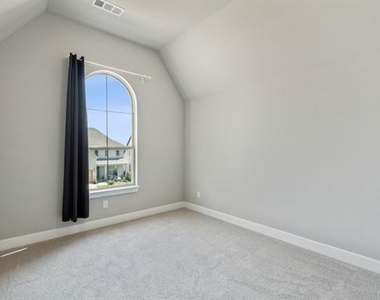 4131 Sandhills Lane - Photo Thumbnail 32
