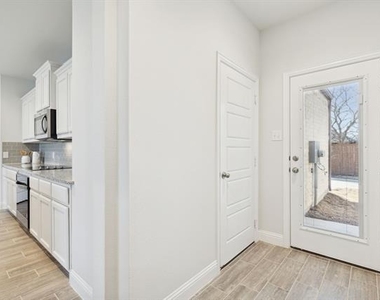 6028 Bursey Road - Photo Thumbnail 10
