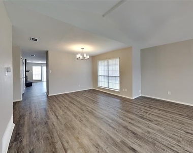 4144 Newton Street - Photo Thumbnail 5