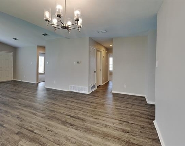 4144 Newton Street - Photo Thumbnail 7
