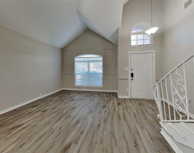 1508 Kendal Drive - Photo Thumbnail 5