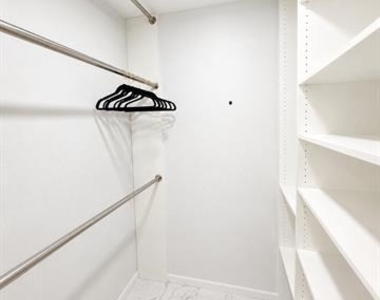 4020 Holland Avenue - Photo Thumbnail 16