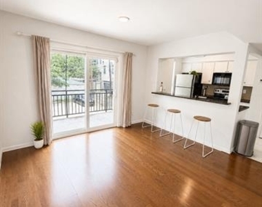 4020 Holland Avenue - Photo Thumbnail 7