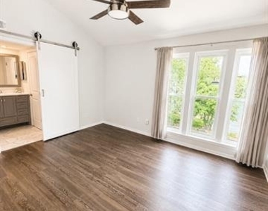 4020 Holland Avenue - Photo Thumbnail 13