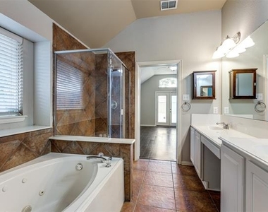 15858 Durango Drive - Photo Thumbnail 24