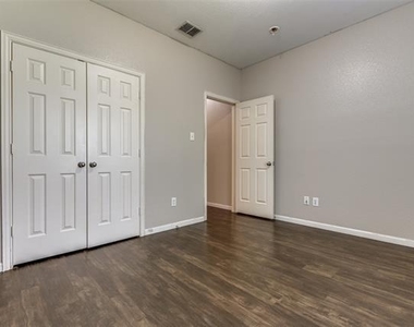 15858 Durango Drive - Photo Thumbnail 31