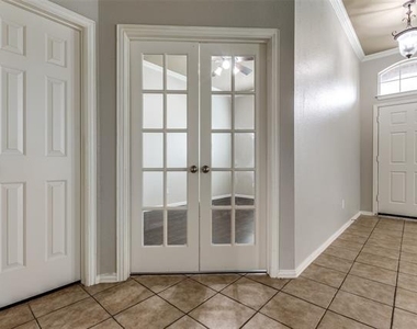 15858 Durango Drive - Photo Thumbnail 8
