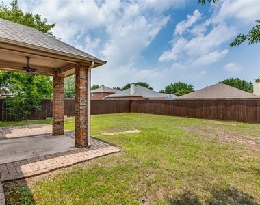15858 Durango Drive - Photo Thumbnail 34