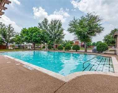 15858 Durango Drive - Photo Thumbnail 39