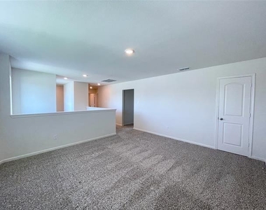620 Fountain Drive - Photo Thumbnail 19